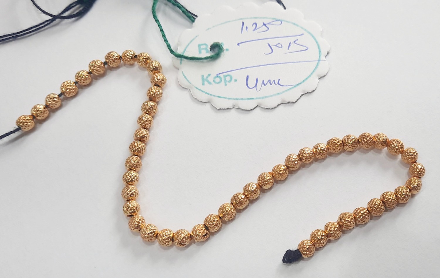 GOLD WAX FILLED SPOTTED TEXTURE BEADS 4.0 mm