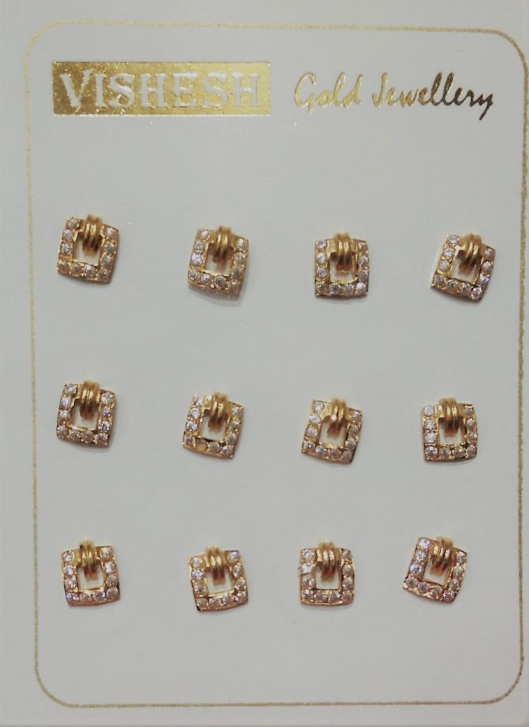 Square Shape Gold Nose Pins