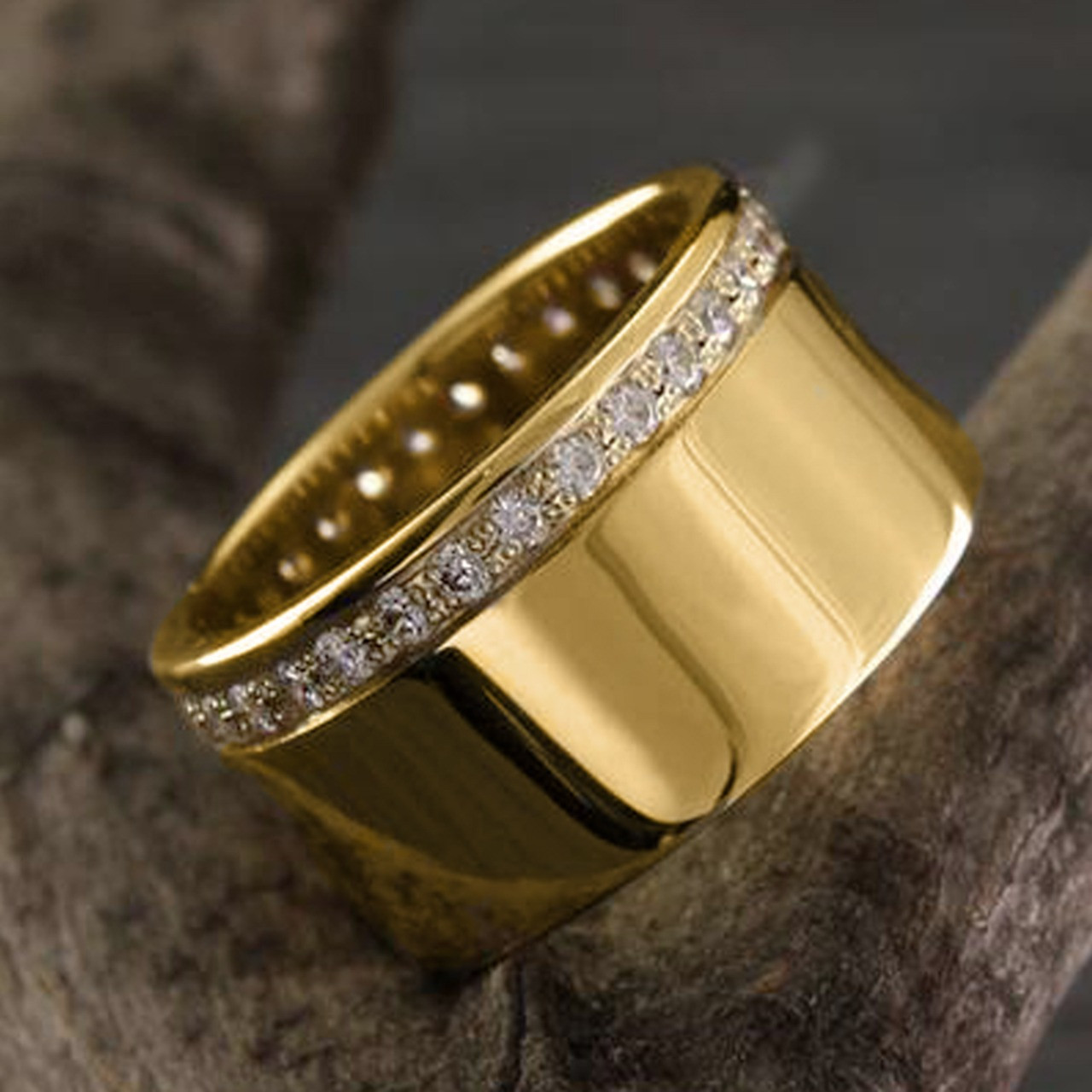 gold finger band